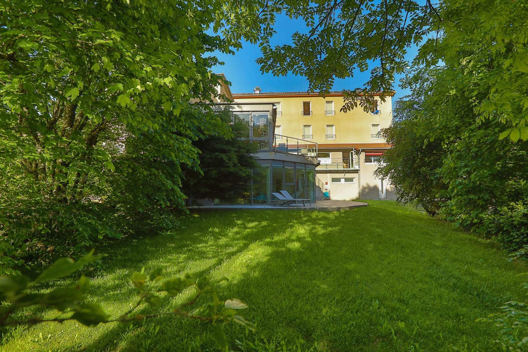 Logis Hotel Spa Restaurant Le Provence Lanarce Exterior photo